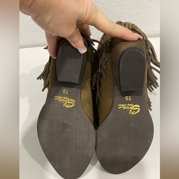 NWOT Sbicca Leather/ Suede Fringe Studded Boots |Size 7.5 - Picture 5 of 10